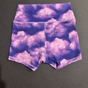 Fleo booty shorts EUC